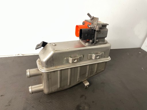 VW PASSAT B8 GTE scambiatore calore 3Q0963231E