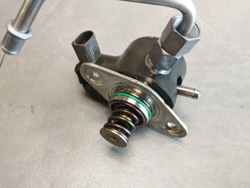 Mercedes-Benz GLC X253 2.0 CGI injection pump A2740700501