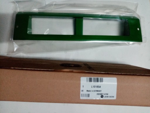 Решітка JOHN DEERE L101854