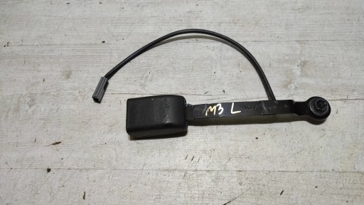 Mazda 3 III BM 17r Gauche Bouche buse klamra Armature de Sécurité