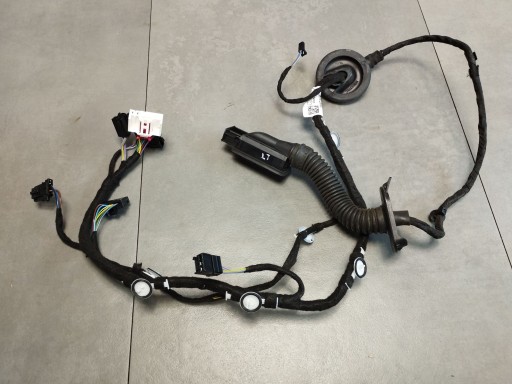 Audi Q3 F3 83A bundle door left rear part 83A971687AB