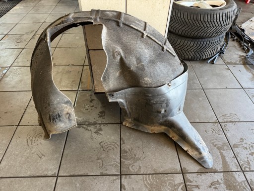 SKODA OCTAVIA II LIFT mudguard left front