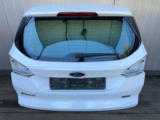 FORD FOCUS MK3 KOMBI complete trunk door boot 5B