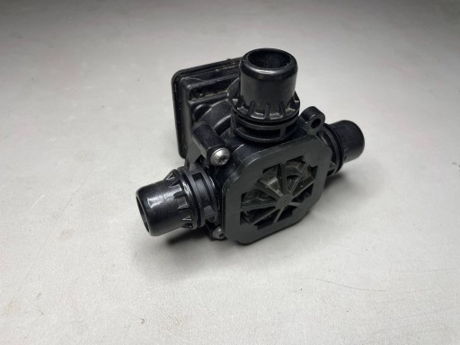 prídavná pumpa ventil vody BMW IX 9462114 @A