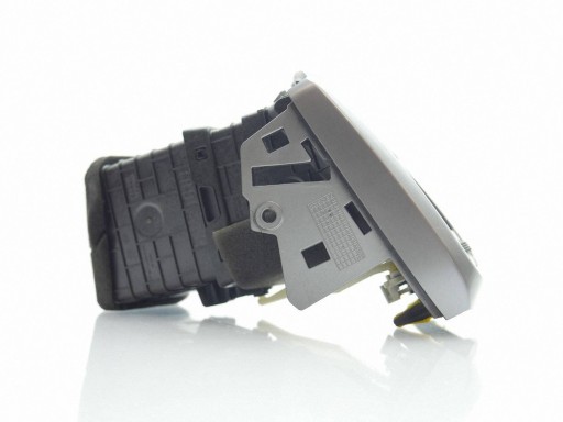 grid air conditioning devices of the dashboard consoles left HYUNDAI TUCSON III 97490-D7900