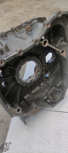 Корпус коробки передач SCANIA R 895r