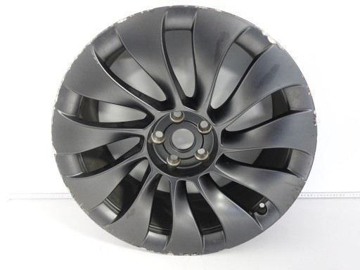 TESLA MODEL 3 5YJ3 PERFORMANCE disk 9x20 ET34 5x114,3