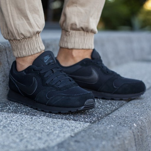 NIKE MD RUNNER 2 749794 002 44 5