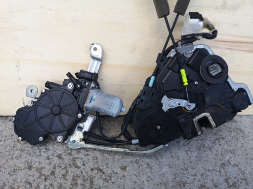 ЗАМОК ПЕРЕДНЕЙ ПРАВОЙ ДВЕРИ ДЛЯ LEXUS LS460 IV 06-