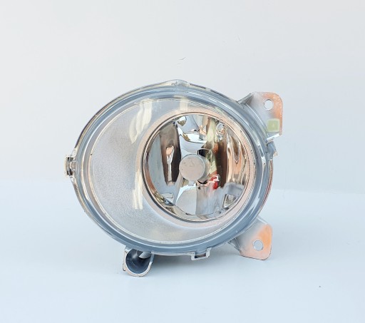 1446356; 1852573; - ГАЛОГЕН SCANIA R НИЖНИЙ ЗОВ ПРОТИВОТУМАННОЙ ФАРЫ ЛЕВЫЙ