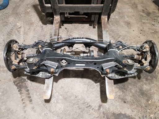 Балка задней подвески 6792506 bmw f30 f32 eur 14r xdrive 3.0d