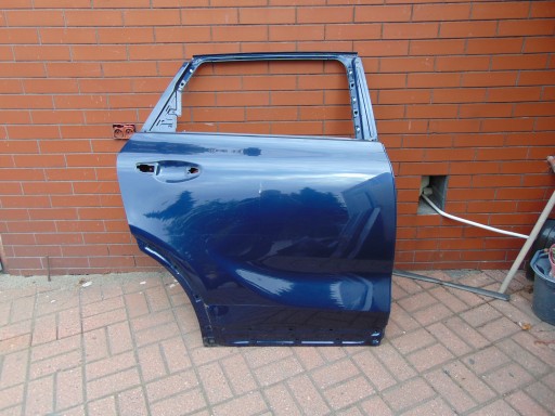 77004c5000 - Kia sorento правая дверь задней задней части 2014-2019