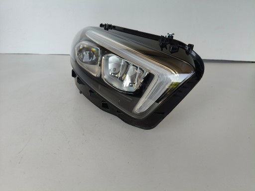 light right REFLEKTOR MERCEDES A-KLASA W177 18- FULL LED