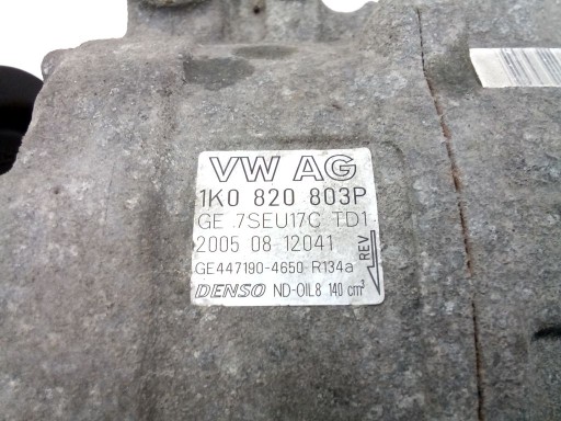 VW Touran and 1 1.6 FSI pump compressor; of the air conditioning 1K0820803P