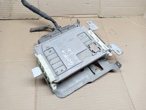 Контроллер двигателя vw audi seat skoda 1.6 8v 06a906033dc