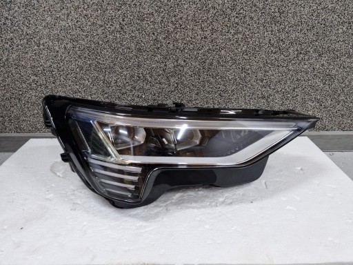 light right Audi E tron Q8 4KE Full Led complete