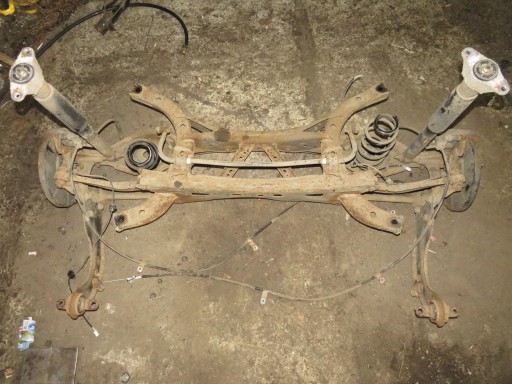 KRIS235789 - Балка підвіски задній міст mazda 3 bm