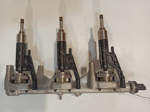 Молдинг уприскування BMW F20 F22 F30 F36 7639975 7639990