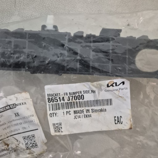 KIA CEED III PROCEED 18r. Supporto staffa Paraurti Destra Anteriore 86514-J7000