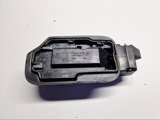 držák dvířka nádrže paliva Citroen Berlingo II 2 9681446680