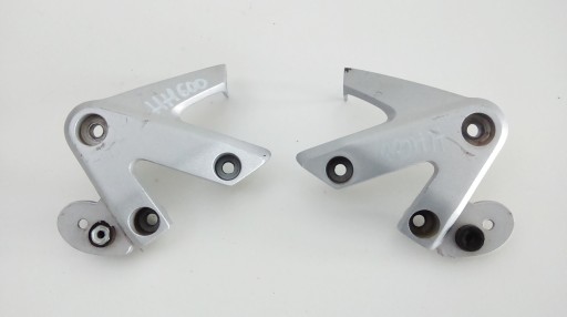 5374537576 - Honda HORNET 600 держатель фар