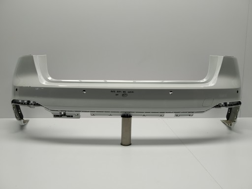 Audi Rs4 B9 kombi bumper rear part Bialy 8W9 original Bialy nie klejony