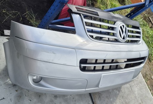 VW T5 nárazník přední předek Caravelle Multivan srebrny