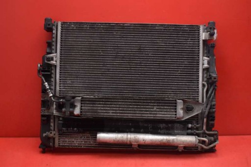 mamAUTO-881373-A1645001404 - Комплект радиаторов a1645001404 a1645000054 mercedes ml w164 4.0 cdi