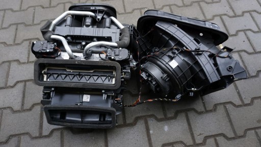VOLVO XC90 II - Complète Bloc de chauffage complet EUR