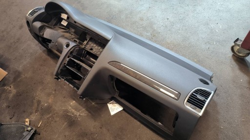 panneau d'instruments habitacle voiture AUDI Q7 et 4L LIFT