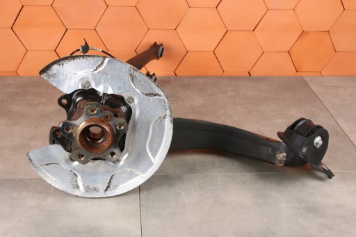 BMW X1 U11 X2 U10 Achsschenkel Radnabe Radlager Querlenker schenkel rechts heck hinten XDRIVE 8855202