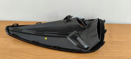 HYUNDAI I30 left grid of a bumper 86563-G4520 2020R