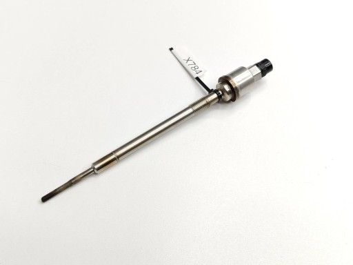 Свічка розжарювання opel zafira c astra j insignia a 2.0 cdti 55579436 55590467