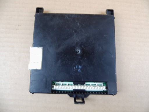 Toyota Yaris III module computer control unit komfortu MPX BODY 89221-0D110
