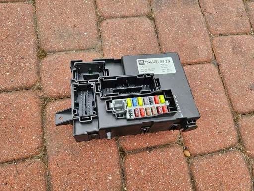 878539800000205 - Блок предохранителей bsi 13469254 opel meriva b