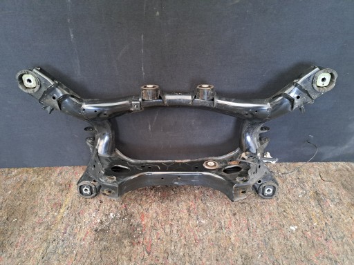 Bmw g20 коляска санки балка задня люлька 6876541