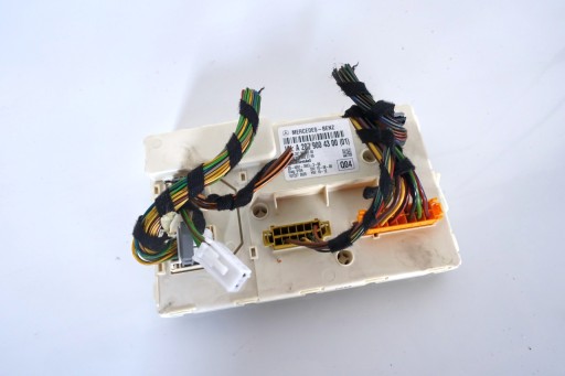 Модуль драйвера mercedes w207 сэм 2079004300