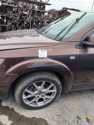 blatník levý předek 713 FIAT FREEMONT