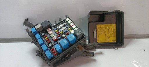 kasten dose der sicherungen I30 und KIA CEED und 91950-1H030 2006