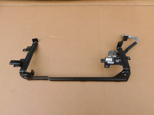 Console Support plaque Poignée Avant Avant Armature Mercedes A klasa W177 AMG