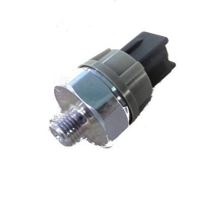 0800-012400 - Датчик тиску масла