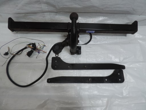 БУКСИРУЮЧИЙ ГАК FORD KUGA MK1