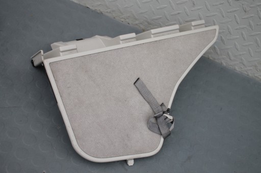 58490-47040 - КРИШКА БАГАЖНИКА ЗАДНЯ ПРАВА TOYOTA PRIUS III 09-