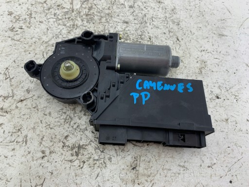 PORSCHE CAYENNE and VW TOUAREG mini motor windows right front 3D1959792E