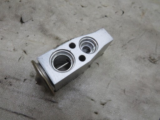 РАСШИРИТЕЛЬНЫЙ КЛАПАН КОНДИЦИОНЕРА OUTLANDER III