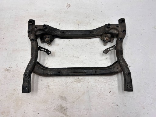 A2056280057, - Санки коляска підвіска передня балка mercedes w213 a2056280057 w205