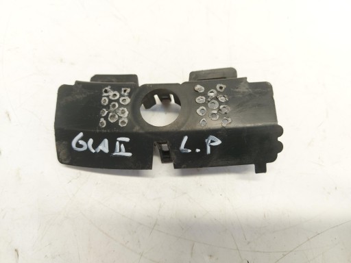 MERCEDES GLA 200 II H247 Koszyczek holder of the sensor PDC front left