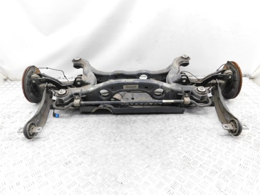 2463504100 C117, - Сани вісь задня балка підвіски - infiniti q30 w246 cla w117 gla x156