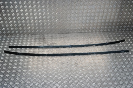 670040333 - НАКЛАДКА НА ДАХ MASERATI LEVANTE, ПРАВА