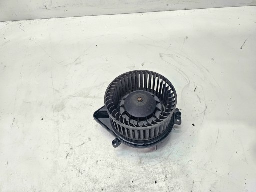 ventilátor kúrenia AUDI A4 B6 B7 8E1820021E EUROPA